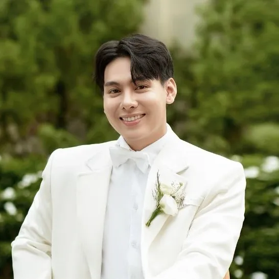 Groom